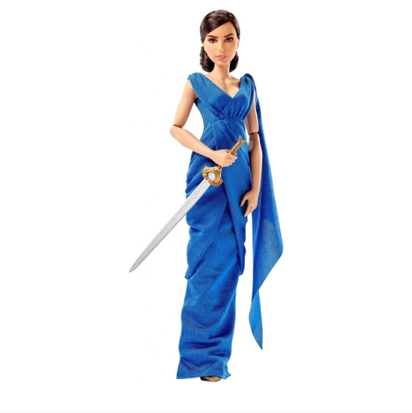: New Wonder Woman doll Diana prince and hidden sword and holding sheath - Picture 9 of 9